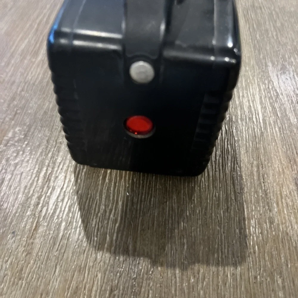 Vintage KODAK Brownie Hawkeye Camera FLASH Model Film Retro Photography